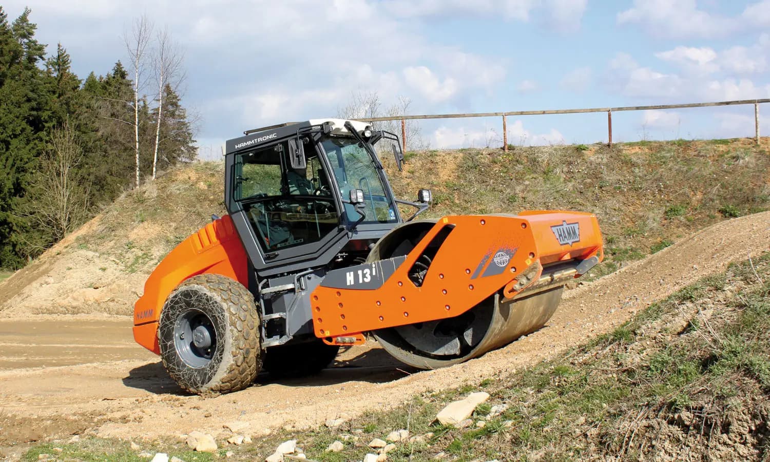 Zorro - Укладка асфальта любой сложности в Пушкино